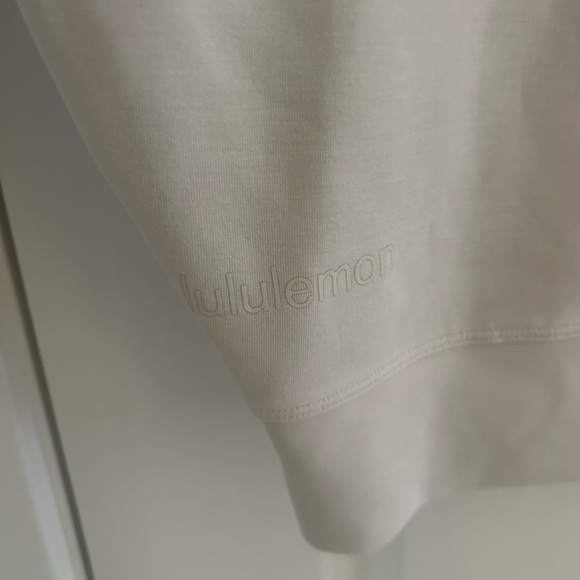 lululemon athletica Bone perfectly oversized cropped crewneck 6 - Picture 6 of 6